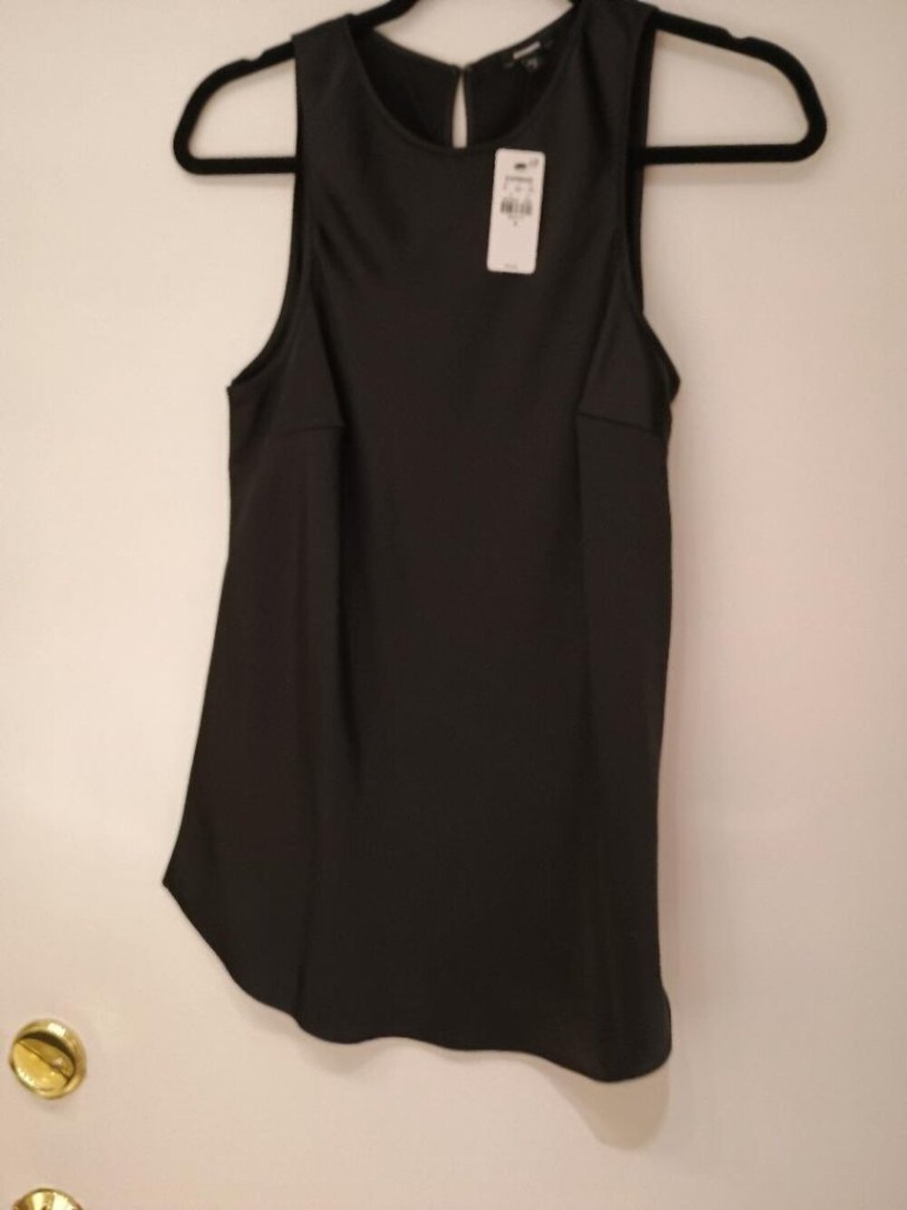 Express Black Top